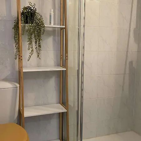 Confort En Face Des Thermes - Loggia, Clim, Parking - - Fr-1-553-243 شقة *